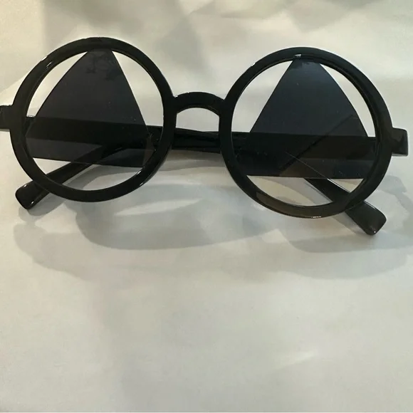 THE WELL Round Black Sunglasses “See No Evil” - Picture 1 of 6